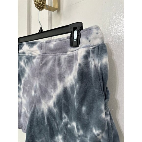 Members mark favorite tie-dye short women’s size small - Picture 7 of 7